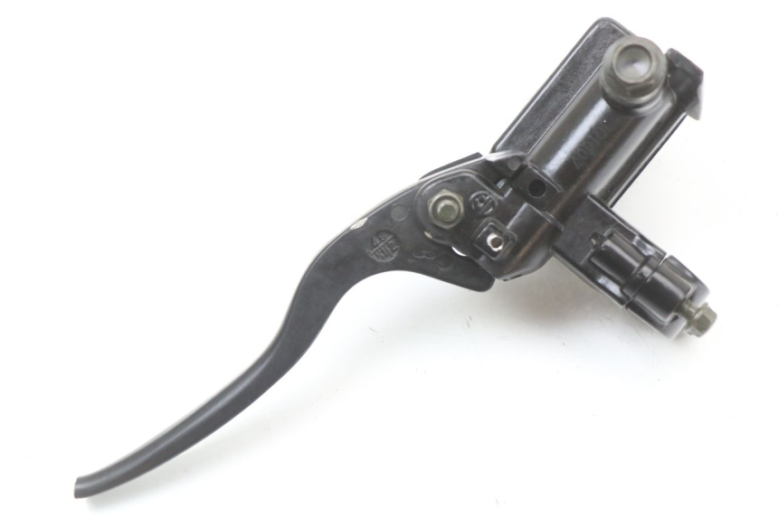 photo de FRONT BRAKE MASTER CYLINDER PEUGEOT V-CLIC VCLIC 50 (2007 - 2013) - Technical close-up