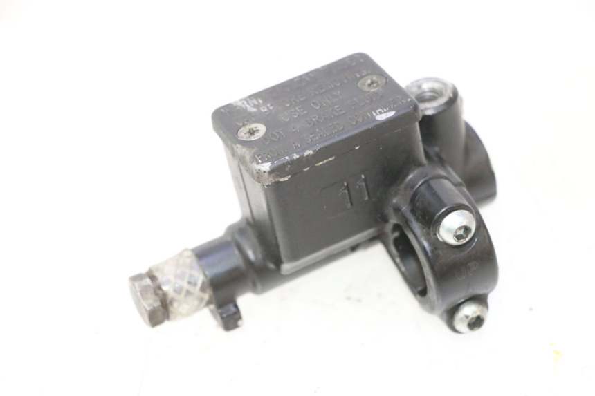photo de FRONT MASTER CYLINDER PIAGGIO VESPA LX 2T 50 (2005 - 2013) - Surface and material condition