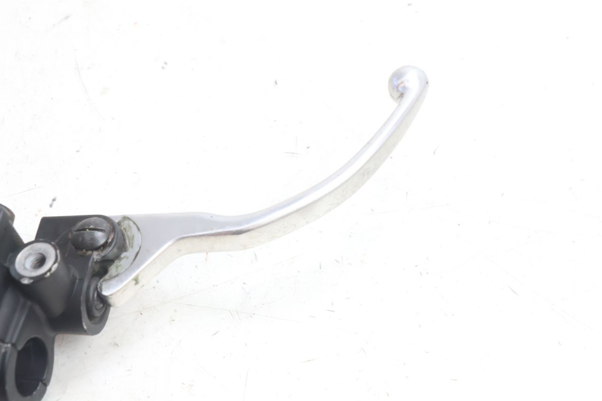 photo de FRONT BRAKE MASTER CYLINDER PIAGGIO VESPA S 2T 50 (2007 - 2014) - Zoom on usage condition