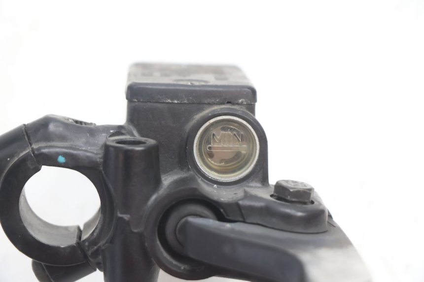 photo de FRONT BRAKE MASTER CYLINDER PEUGEOT VIVACITY 50 (2004 - 2009) - Technical close-up