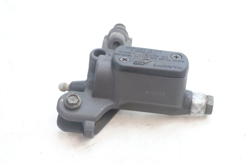 photo de FRONT BRAKE MASTER CYLINDER PEUGEOT VIVACITY 50 (2004 - 2009) - Zoom on usage condition