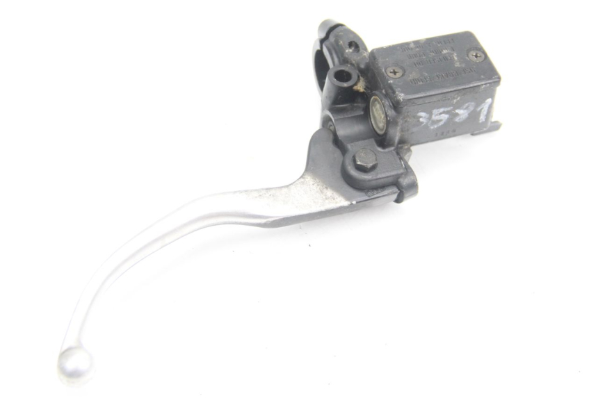 photo de FRONT BRAKE MASTER CYLINDER PEUGEOT VIVACITY 100 (1999 - 2008) - Alternative perspective