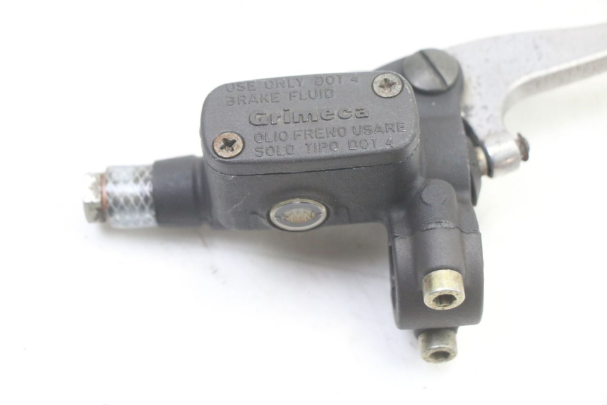 photo de FRONT BRAKE MASTER CYLINDER YAMAHA WHY 50 (1998 - 2000) - Component detail
