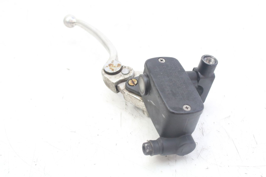 photo de FRONT BRAKE MASTER CYLINDER KYMCO X-CITING XCITING 400 (2014 - 2018) - Technical close-up