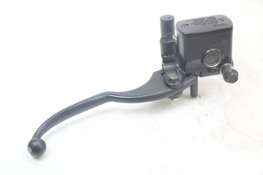 photo de FRONT MASTER CYLINDER YAMAHA XMAX X-MAX ABS 125 (2017 - 2020) - Technical close-up