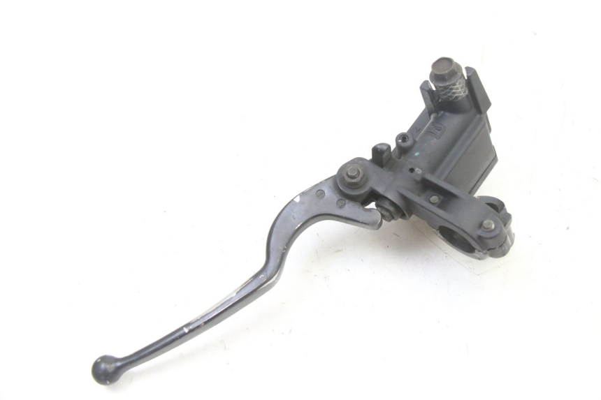 photo de FRONT MASTER CYLINDER YAMAHA XMAX X-MAX 125 (2006 - 2009) - Fixing points details
