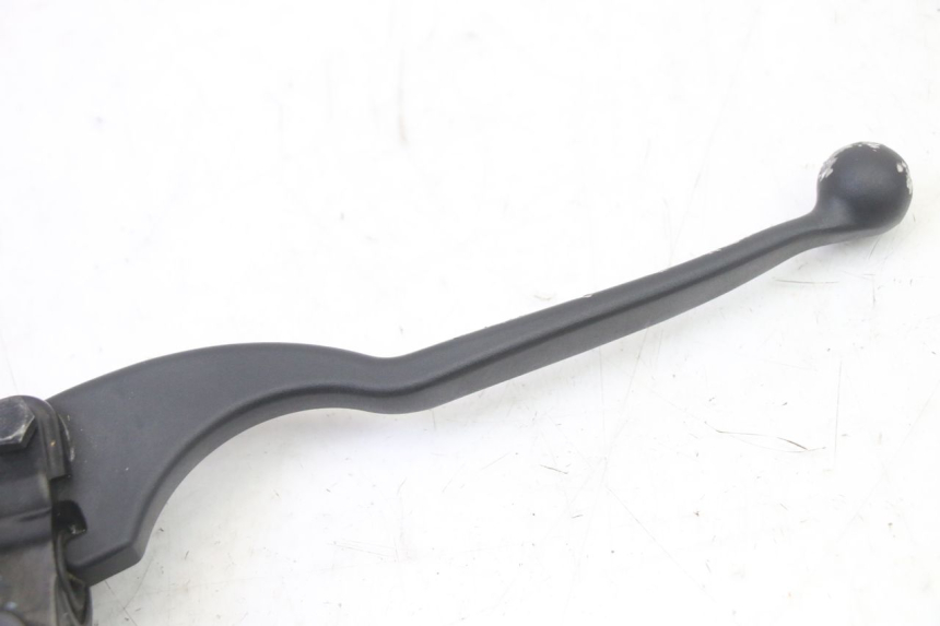 photo de FRONT BRAKE MASTER CYLINDER YAMAHA XMAX X-MAX 125 (2021 - 2025) - Alternative perspective