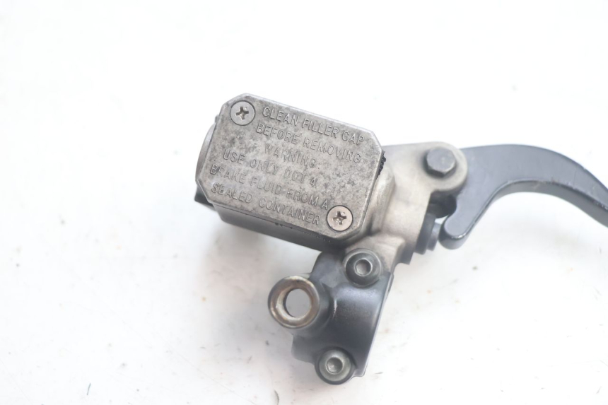 photo de FRONT MASTER CYLINDER YAMAHA X-MAX XMAX 125 (2010 - 2013) - Component detail
