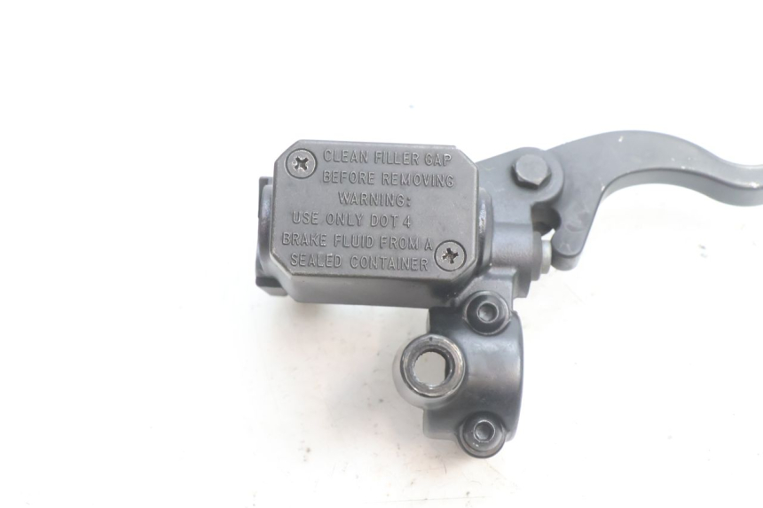 photo de FRONT MASTER CYLINDER YAMAHA X-MAX XMAX 125 (2010 - 2013) - Component detail