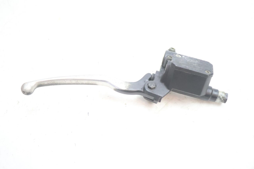 photo de FRONT BRAKE MASTER CYLINDER PIAGGIO X8 STREET 125 (2006 - 2007) - Alternative perspective