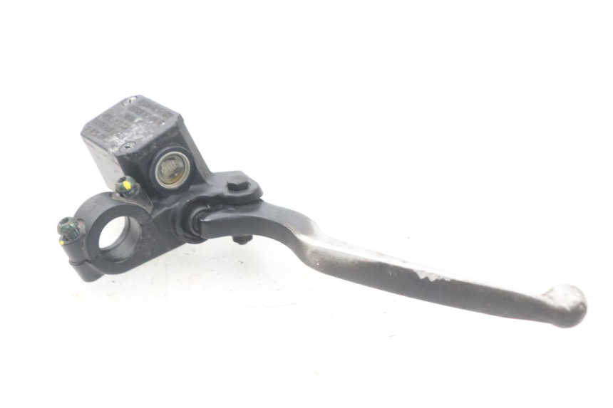 photo de FRONT BRAKE MASTER CYLINDER PIAGGIO XEVO - X EVO 125 (2007 - 2017) - Zoom on usage condition