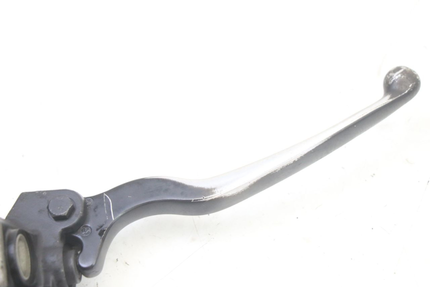 photo de FRONT BRAKE MASTER CYLINDER PIAGGIO XEVO - X EVO 125 (2007 - 2017) - Zoom on usage condition