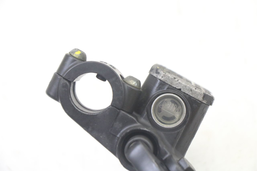 photo de FRONT BRAKE MASTER CYLINDER PIAGGIO XEVO - X EVO 125 (2007 - 2017) - Technical close-up
