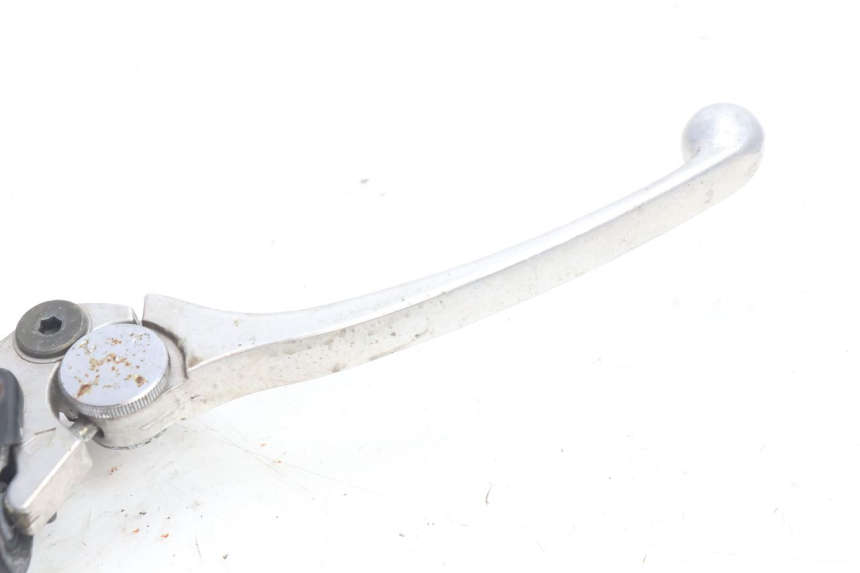 photo de FRONT BRAKE MASTER CYLINDER YAMAHA XJR 1300 (1998 - 2002) - Zoom on usage condition