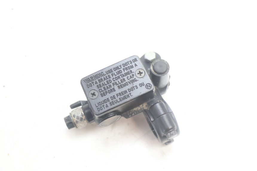 photo de FRONT BRAKE MASTER CYLINDER HONDA XLV VARADERO 125 (2007 - 2012) - Main view