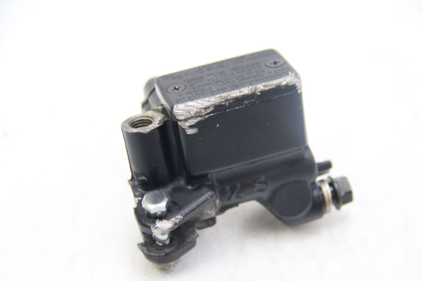 photo de FRONT BRAKE MASTER CYLINDER HONDA XR L 125 (2003 - 2007) - Component detail