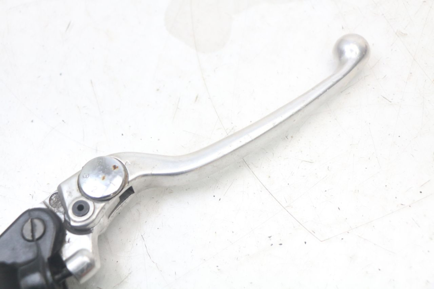 photo de FRONT BRAKE MASTER CYLINDER YAMAHA FJR ABS 1300 (2006 - 2012) - Technical close-up