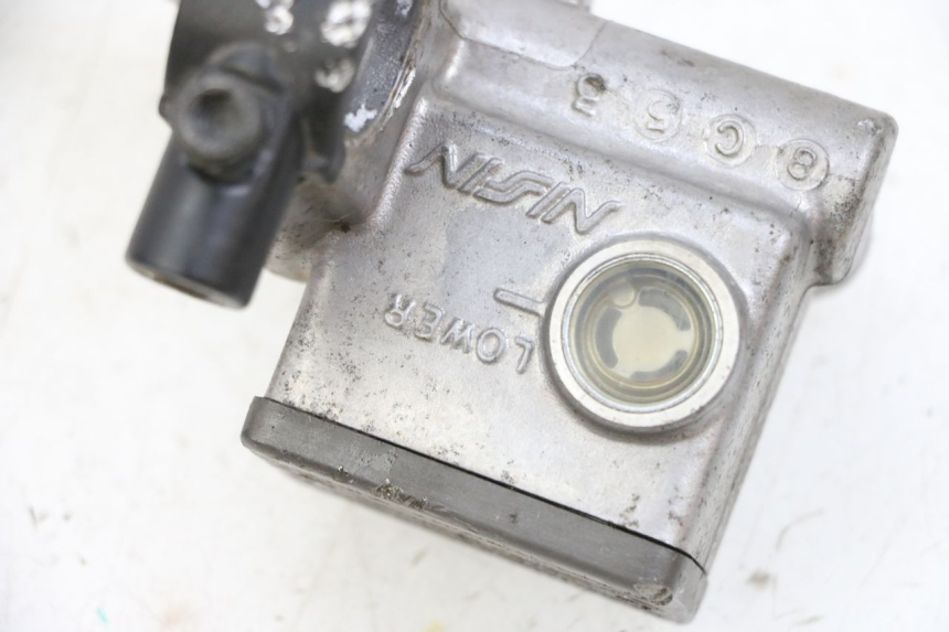 photo de FRONT BRAKE MASTER CYLINDER YAMAHA YFM R RAPTOR 250 (2008 - 2014) - Alternative perspective