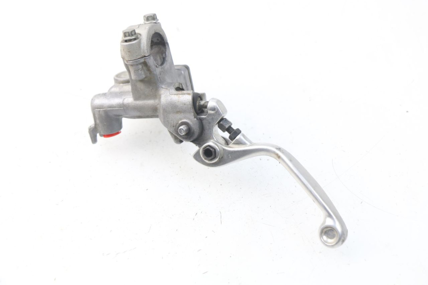 photo de FRONT BRAKE MASTER CYLINDER YAMAHA YZ-F YZF 250 (2014 - 2018) - Alternative perspective