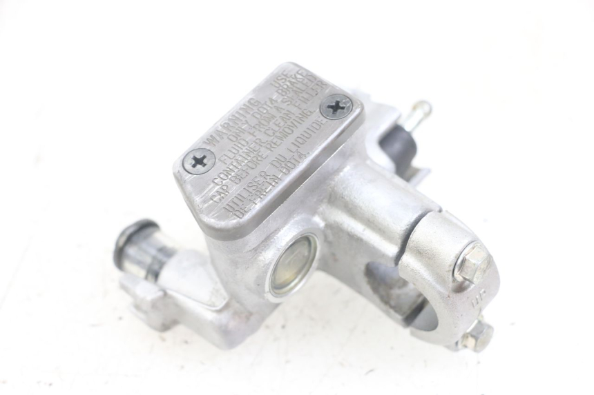 photo de FRONT BRAKE MASTER CYLINDER YAMAHA YZ 125 (2017 - 2021) - Alternative perspective