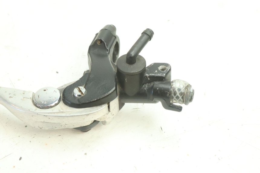 photo de FRONT BRAKE MASTER CYLINDER YAMAHA YZF R6 600 (2008 - 2009) - Surface and material condition