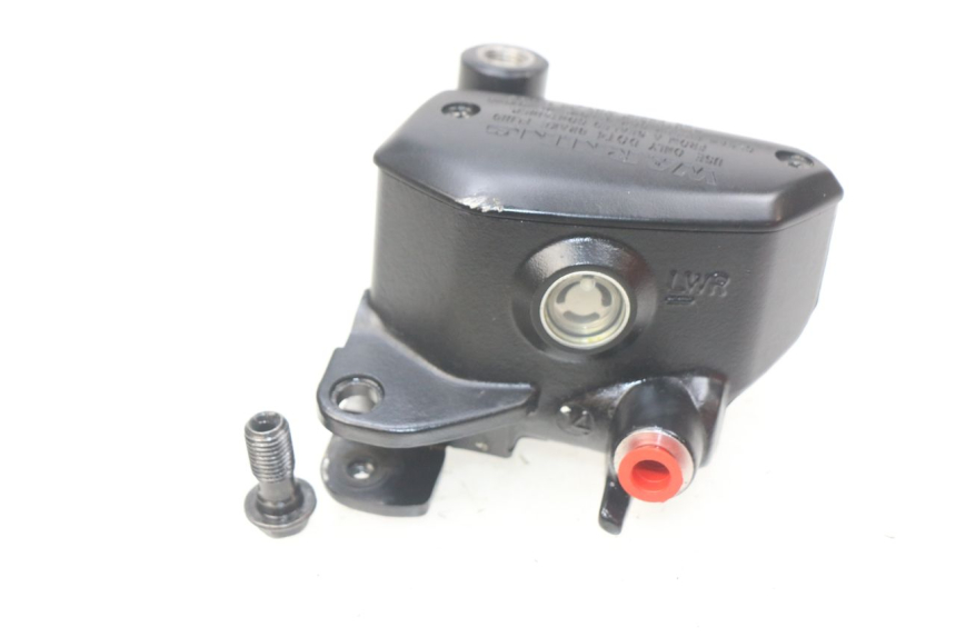 photo de FRONT MASTER CYLINDER KAWASAKI Z 650 (2016 - 2019) - Main view