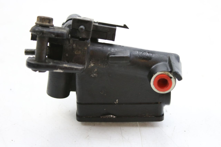 photo de FRONT BRAKE MASTER CYLINDER KAWASAKI ZEPHYR 1100 ( - 1995) - Component detail