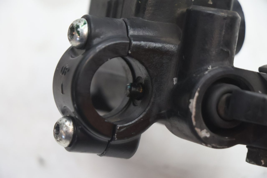 photo de FRONT BRAKE MASTER CYLINDER PIAGGIO ZIP 4T 50 (2018 - 2020) - Surface and material condition