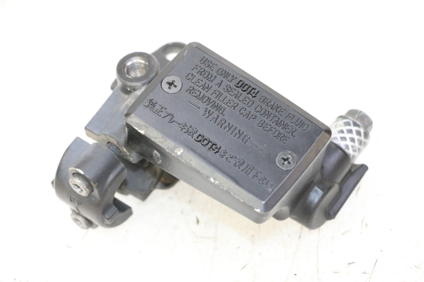 photo de CLUTCH MASTER CYLINDER YAMAHA FJR ABS 1300 (2016 - 2020) - Component detail