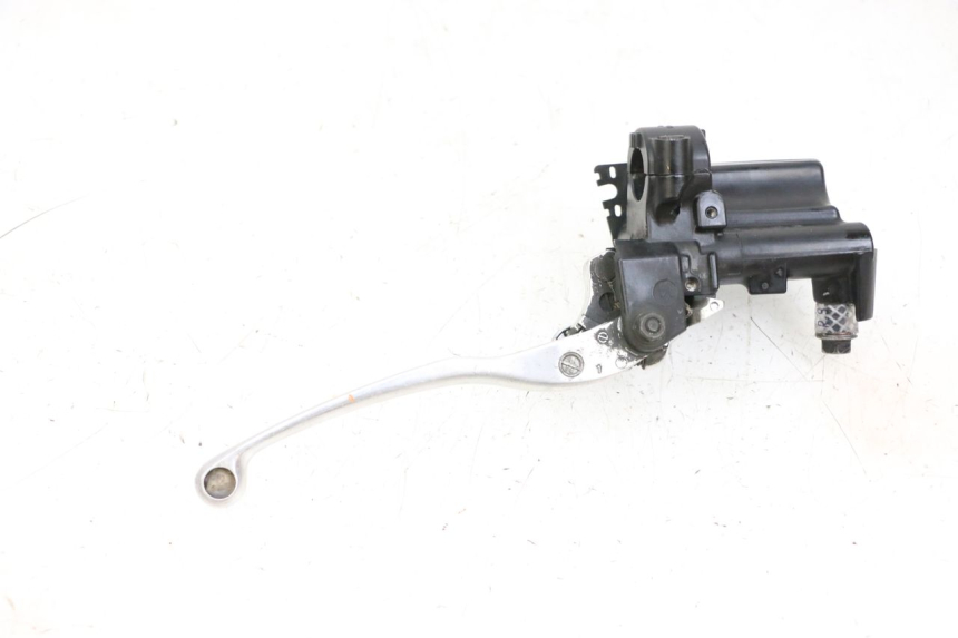 photo de CLUTCH MASTER CYLINDER YAMAHA FJR ABS 1300 (2006 - 2012) - Technical close-up