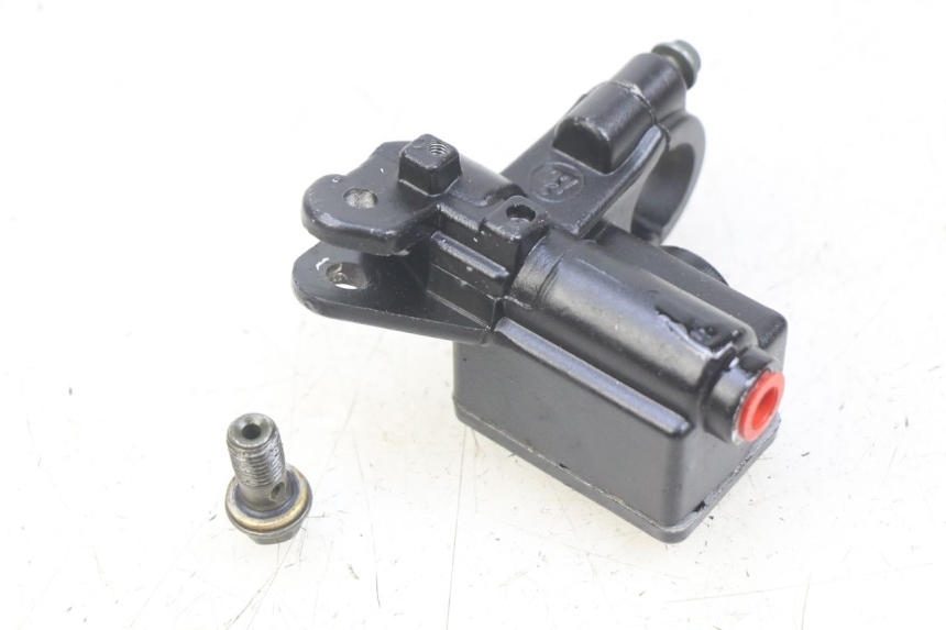 photo de CLUTCH MASTER CYLINDER GAS-GAS SM ROOKIE 50 (2001 - 2005) - Component detail