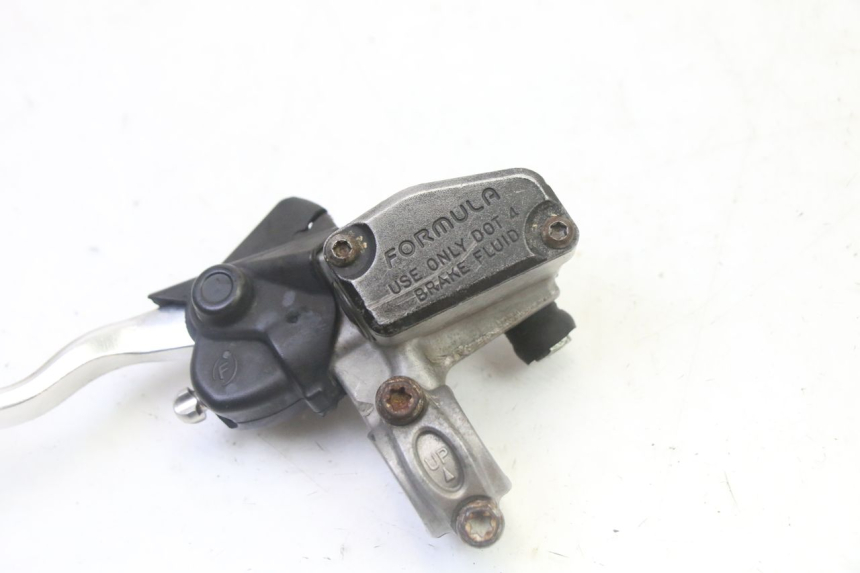 photo de CLUTCH MASTER CYLINDER KTM SX 85 (2013 - 2017) - Zoom on usage condition