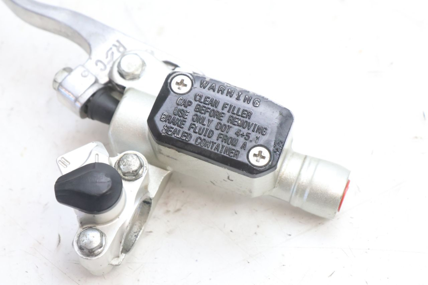 photo de CLUTCH MASTER CYLINDER HUSABERG TE 250 (2011 - 2014) - Component detail