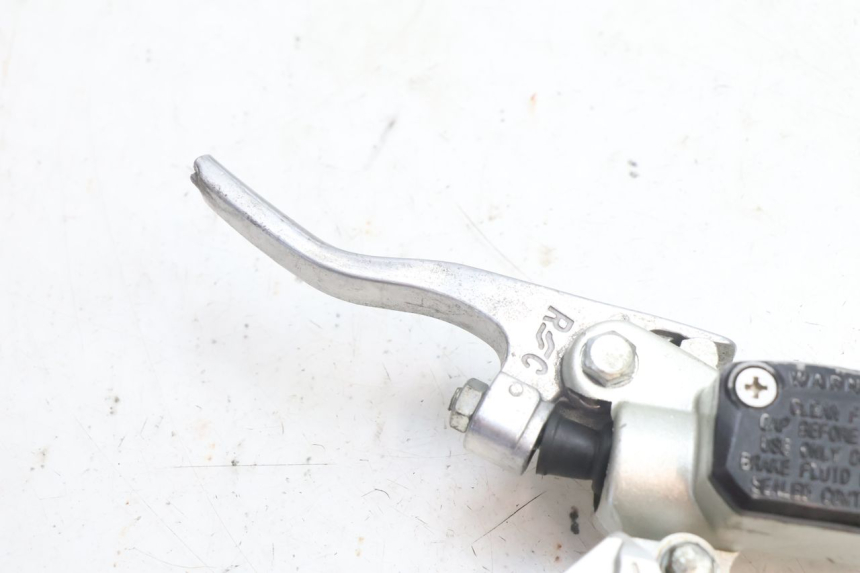 photo de CLUTCH MASTER CYLINDER HUSABERG TE 250 (2011 - 2014) - Zoom on usage condition