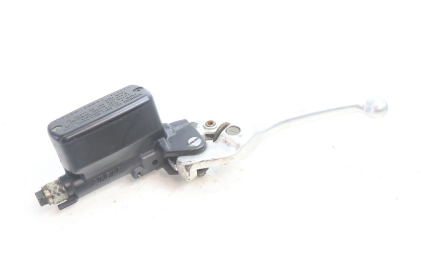 photo de CLUTCH MASTER CYLINDER HONDA VFR FI RC46 800 (1998 - 2001) - Technical close-up