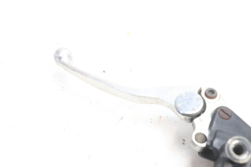 photo de CLUTCH MASTER CYLINDER YAMAHA XJR 1300 (1998 - 2002) - Zoom on usage condition