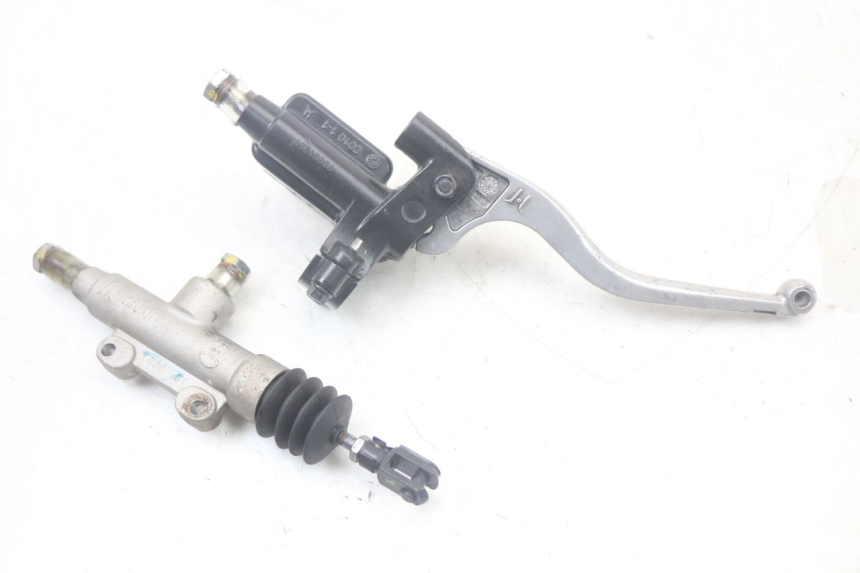 photo de REAR BRAKE MASTER CYLINDER QUADRO 3D S 350 (2013 - 2018) - Component detail