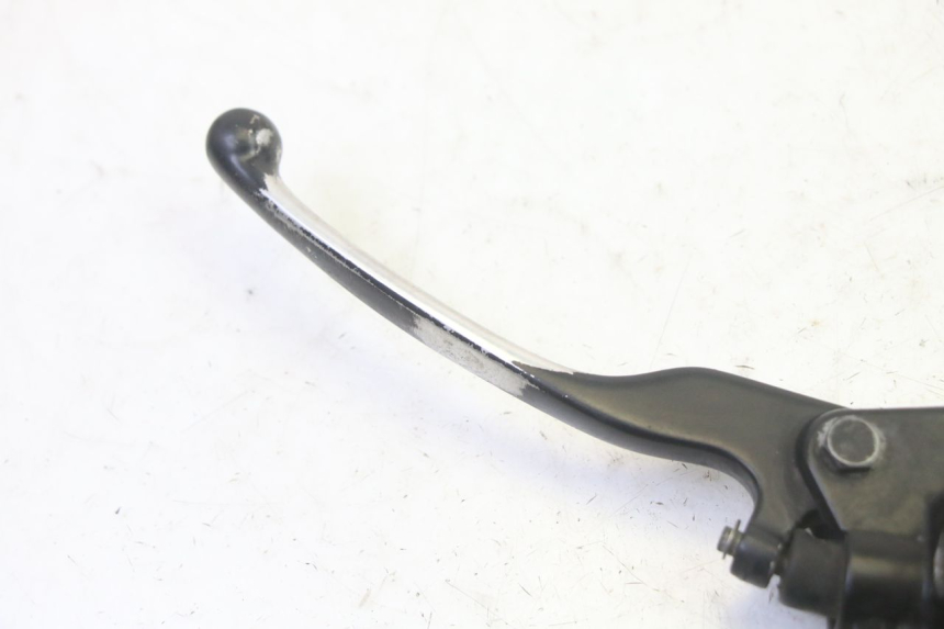 photo de REAR BRAKE MASTER CYLINDER ADIVA AD3 300 (2014 - 2020) - Technical close-up