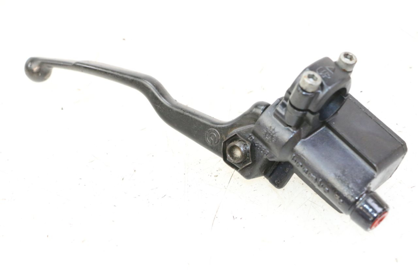 photo de REAR BRAKE MASTER CYLINDER BMW C1 125 (2000 - 2003) - Fixing points details