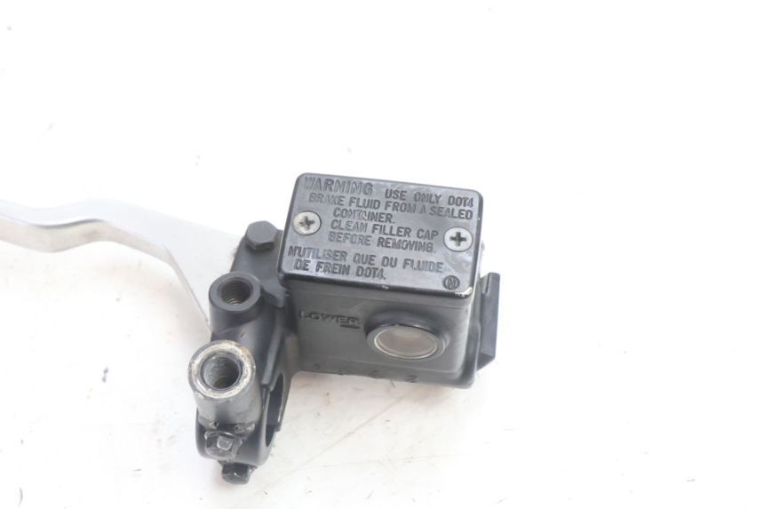 photo de REAR BRAKE MASTER CYLINDER SUZUKI BURGMAN 125 (2007 - 2014) - Component detail