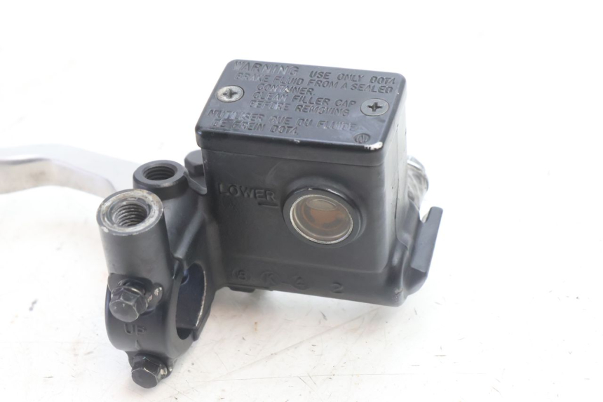 photo de REAR BRAKE MASTER CYLINDER SUZUKI BURGMAN 125 (2007 - 2014) - Zoom on usage condition