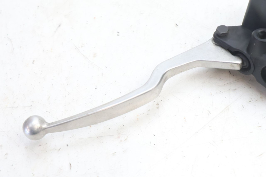 photo de REAR BRAKE MASTER CYLINDER SUZUKI BURGMAN 125 (2007 - 2014) - Product overview
