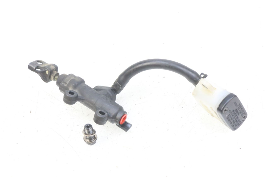 photo de REAR BRAKE MASTER CYLINDER HONDA CB R 1000 (2018 - 2023) - Main view