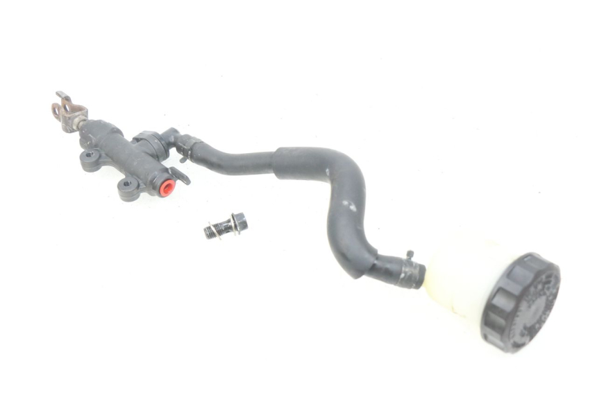 photo de REAR BRAKE MASTER CYLINDER HONDA CBRF CBR-F PC41 600 (2011 - 2013) - Main view