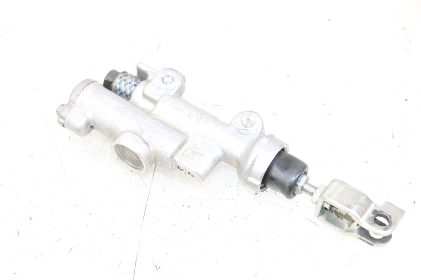 photo de REAR BRAKE MASTER CYLINDER HONDA CRF R 250 (2020 - 2021) - Zoom on usage condition