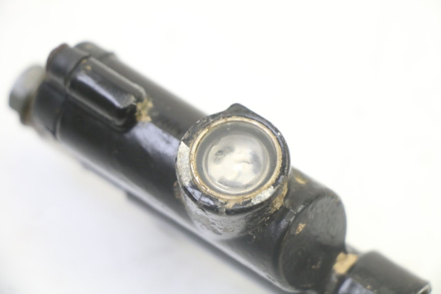 photo de REAR BRAKE MASTER CYLINDER PROBIKE DIRT 140 - Fixing points details