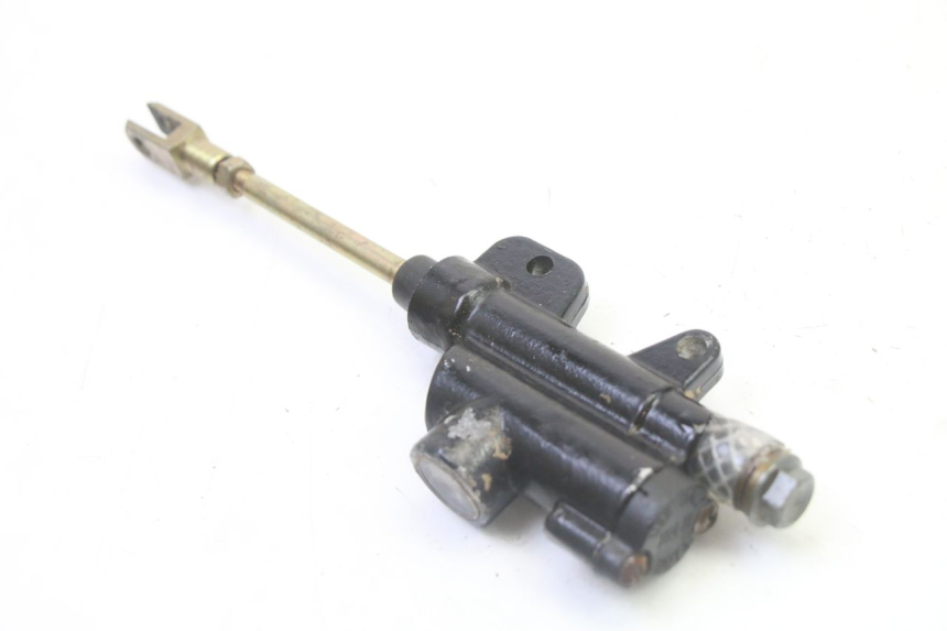 photo de REAR BRAKE MASTER CYLINDER PROBIKE DIRT 140 - Surface and material condition