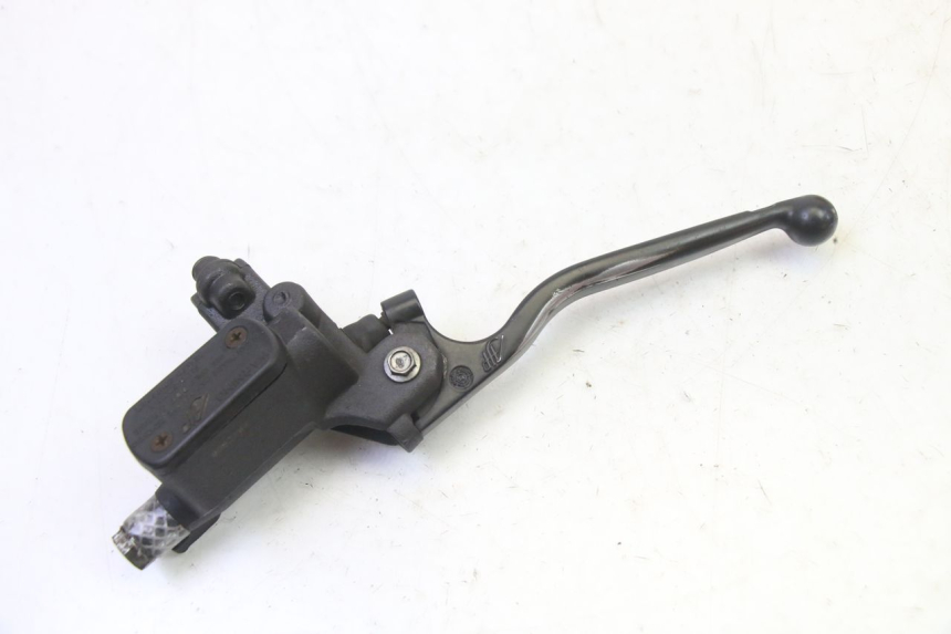 photo de REAR BRAKE MASTER CYLINDER PEUGEOT ELYSTAR 50 (2002 - 2014) - Alternative perspective