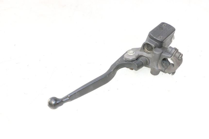 photo de REAR BRAKE MASTER CYLINDER PEUGEOT ELYSTAR 50 (2002 - 2014) - Fixing points details