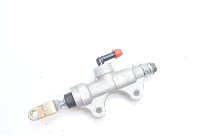 photo de REAR BRAKE MASTER CYLINDER KAWASAKI ER-6 ER6 N 650 (2005 - 2009) - Main view